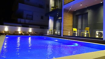 Valmar Hotel