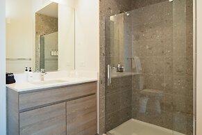 Kasa River North Chicago