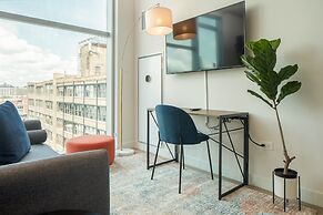 Kasa River North Chicago