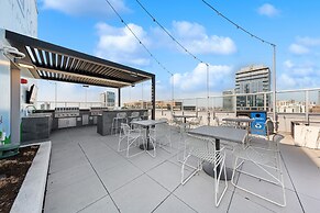 Kasa River North Chicago