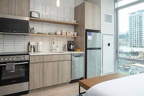 Kasa River North Chicago