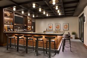 106 Jefferson Huntsville, Curio Collection by Hilton