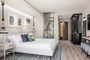 The Ray Hotel Delray Beach, Curio Collection by Hilton