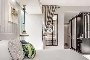 The Ray Hotel Delray Beach, Curio Collection by Hilton