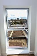 Exquisite One Bed Apartment