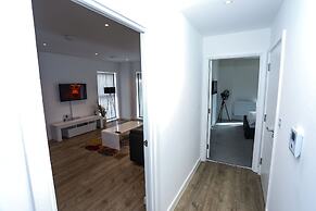 Exquisite One Bed Apartment