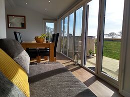 Cleeves Cabins, Arran - Stunning Luxury Escape