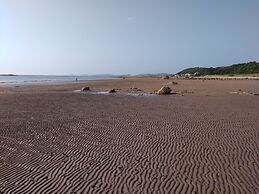 Cleeves Cabins, Arran Luxury Lodge With hot tub