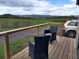 Cleeves Cabins, Arran Luxury Lodge With hot tub