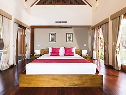 Tawantok Beach Villas