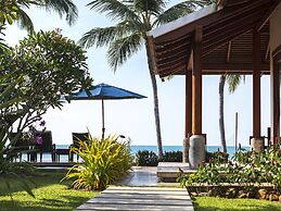 Tawantok Beach Villas