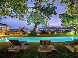 Cape Laem Sor Estate