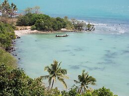 Cape Laem Sor Estate