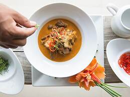 Cape Laem Sor Estate