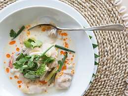 Cape Laem Sor Estate