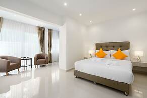 Sunset View Pool Villa