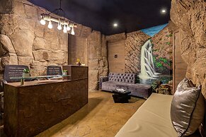 Royal Residences by Design Union