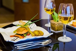 Royal Residences by Design Union