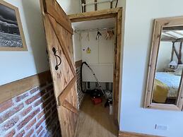 The Cow Shed 1br-sleeps4-parking-petsok