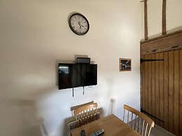 The Cow Shed 1br-sleeps4-parking-petsok