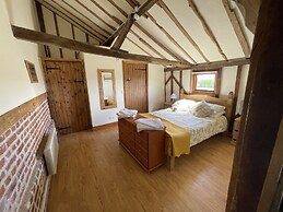 The Cow Shed 1br-sleeps4-parking-petsok