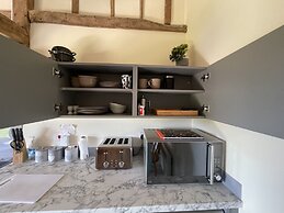 The Cow Shed 1br-sleeps4-parking-petsok