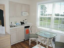 Golf Resort Villa 509 within Walking Distance to Food and the Pool by 