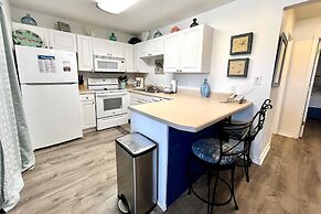 Alabama Sands 4 2 Bedroom Condo by RedAwning