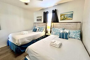 Alabama Sands 4 2 Bedroom Condo by RedAwning