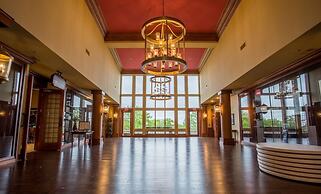 Birdie's Paradise 2 Bedroom Villa by RedAwning