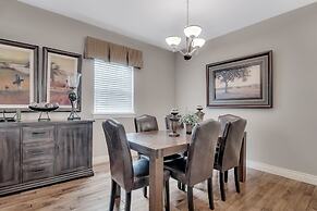 Birdie's Paradise 2 Bedroom Villa by RedAwning