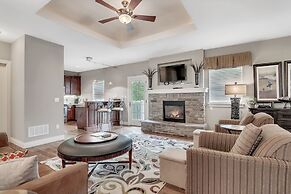 Birdie's Paradise 2 Bedroom Villa by RedAwning