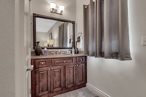 Birdie's Paradise 2 Bedroom Villa by RedAwning