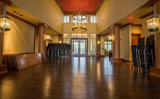 Birdie's Paradise 2 Bedroom Villa by RedAwning