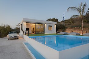 Sounio Black Villa