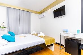 Room-all Saints Suites B&b Kastela - Dou