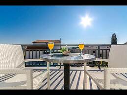 Room-all Saints Suites B&b Kastela - Dou