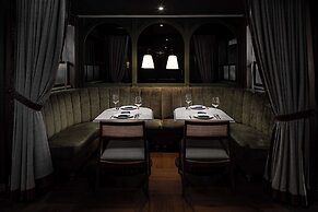 Wylie Hotel Atlanta, Tapestry Collection by Hilton