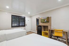 Hotel H-Wood