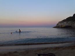 Authentic Sicilian Charm With Pool, Sea View, Parking & Wifi