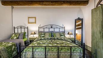 Authentic Sicilian Charm With Pool, Sea View, Parking & Wifi