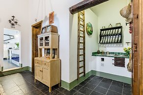 Authentic Sicilian Charm With Pool, Sea View, Parking & Wifi