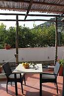 Eden Holiday Apartment