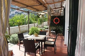 Eden Holiday Apartment