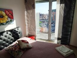 Nice Apartment Close Metro C - Mirti