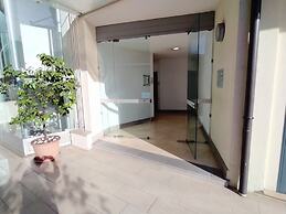 Nice Apartment Close Metro C - Mirti