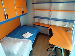 Nice Apartment Close Metro C - Mirti