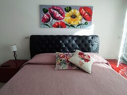 Nice Apartment Close Metro C - Mirti