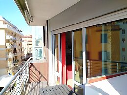 Nice Apartment Close Metro C - Mirti