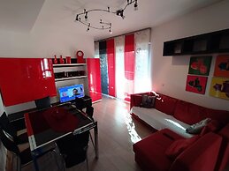 Nice Apartment Close Metro C - Mirti